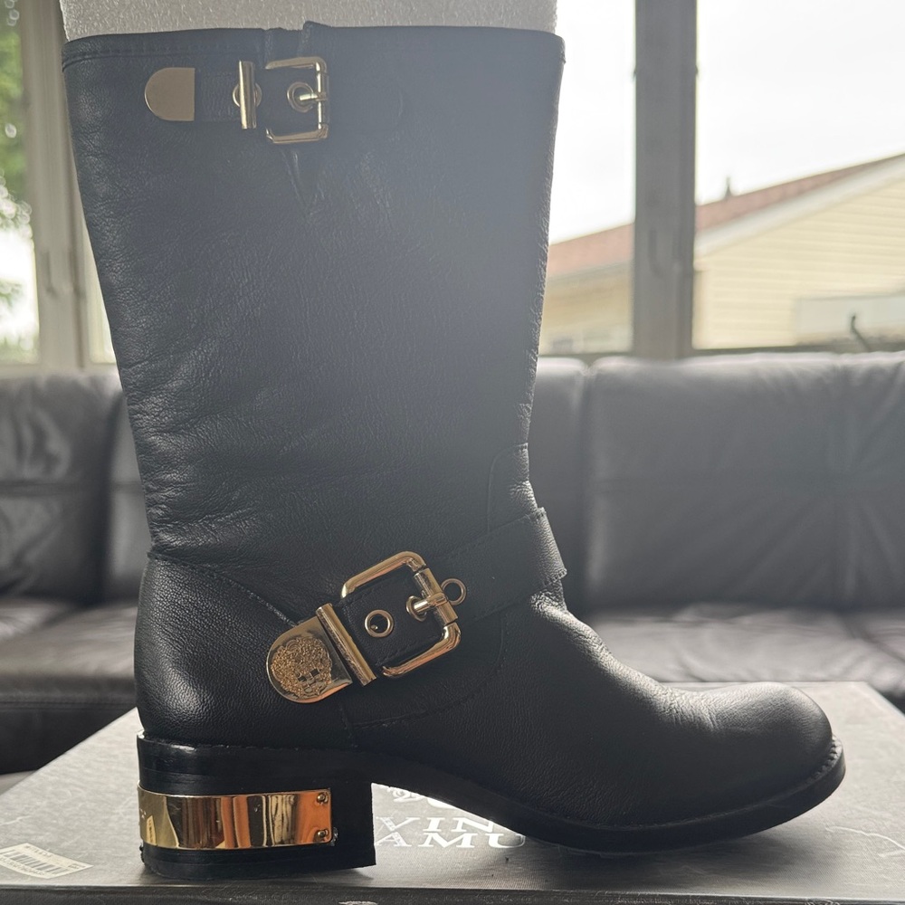 Vince Camuto Winchell Bootie - Picture 12 of 12